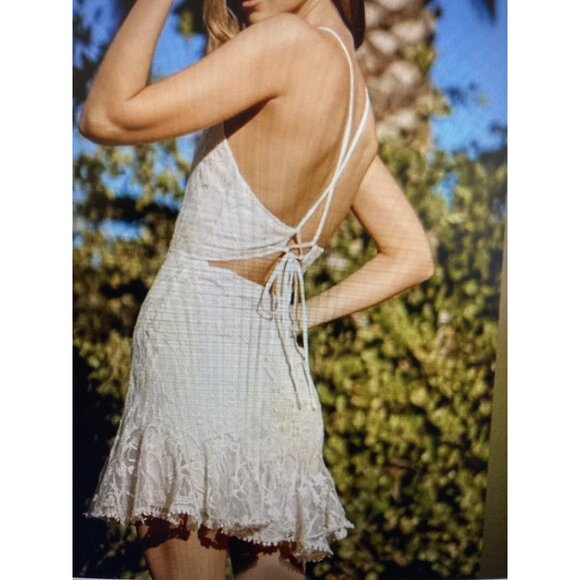 Lulus Cream Ruffled Lace-Up Mini Dress NWT Varies - Picture 3 of 9